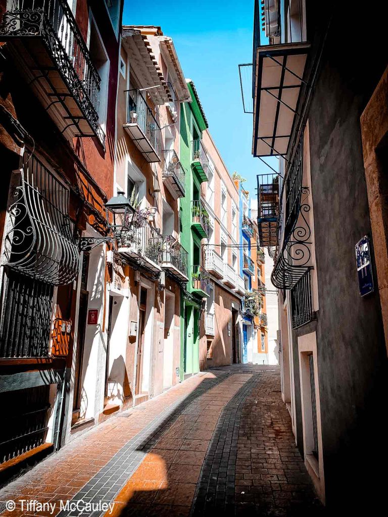 An alleyway in Villa Joyosa, Spain